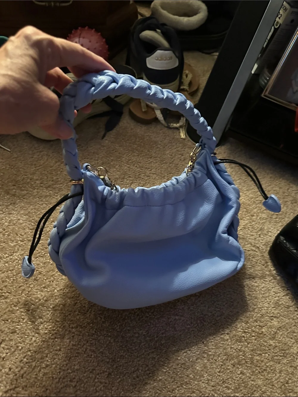 Ello purse